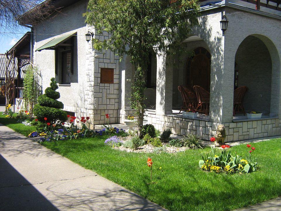Domacinstvo Opavski Бачки Петровац Екстериор снимка