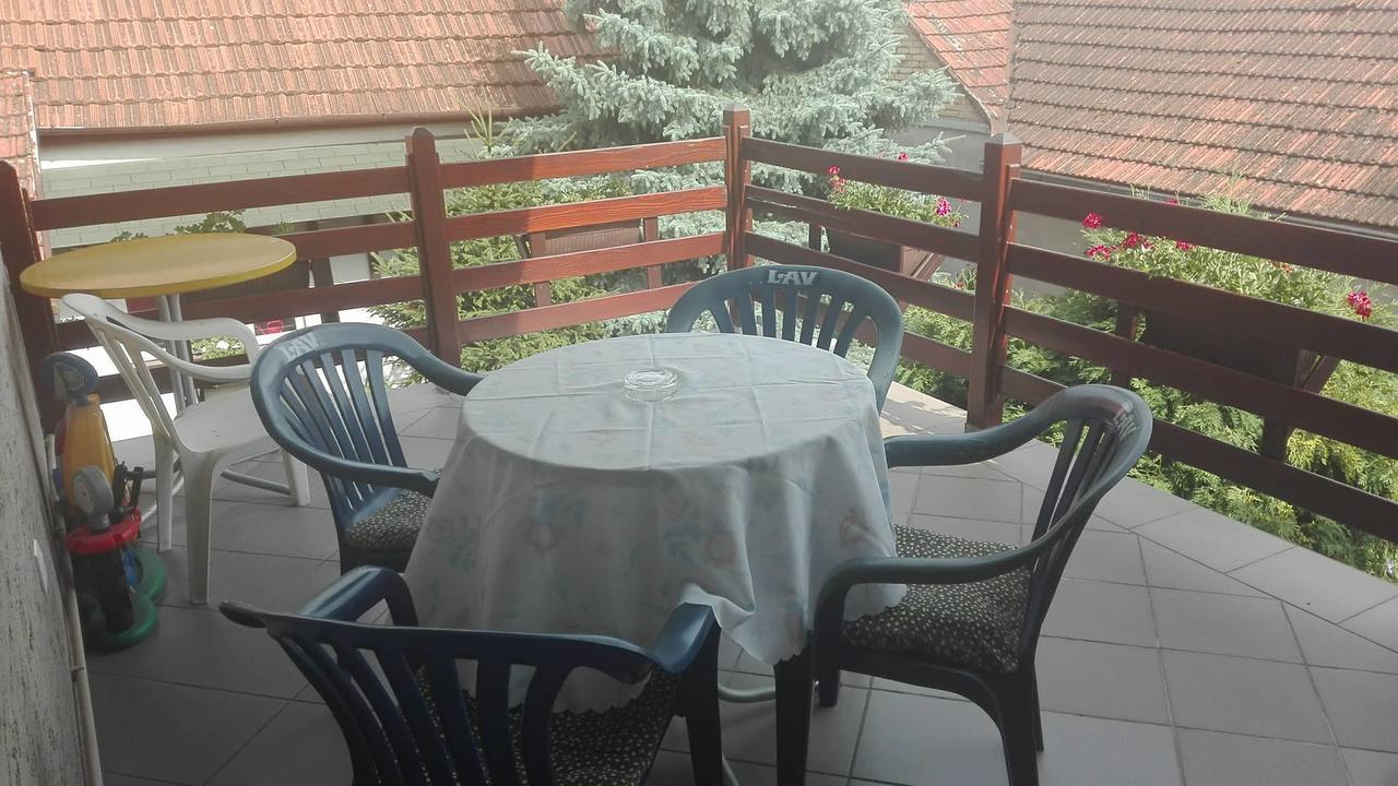 Domacinstvo Opavski Бачки Петровац Екстериор снимка